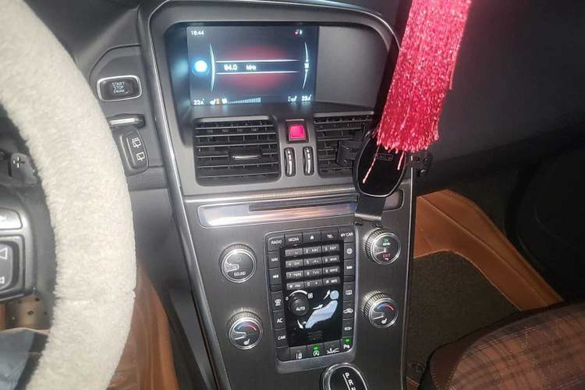 Used Volvo XC60 2014 Restyled T5 Zhiya Edition Audio And AC Panel