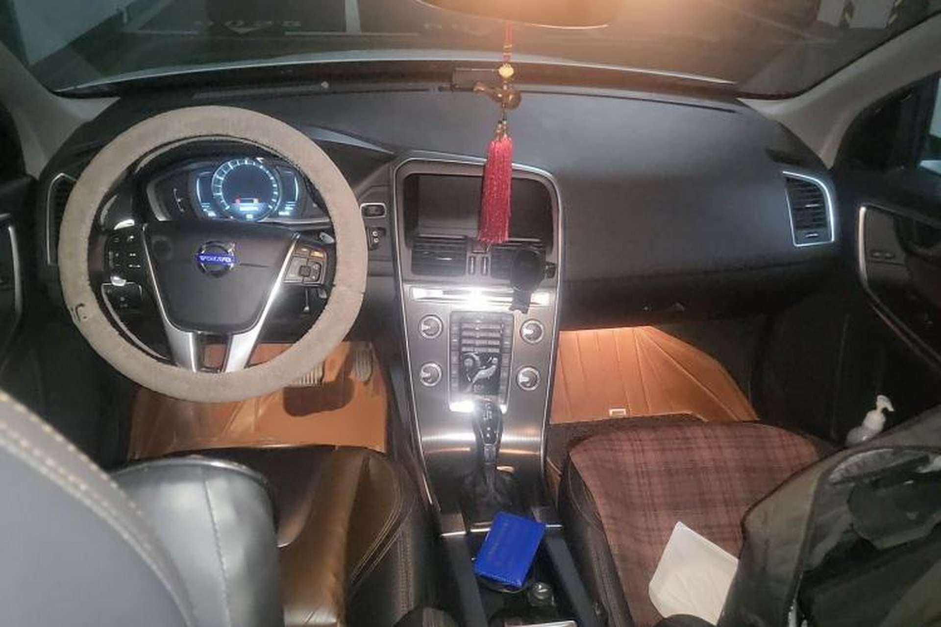 Used Volvo XC60 2014 Restyled T5 Zhiya Edition Center Console