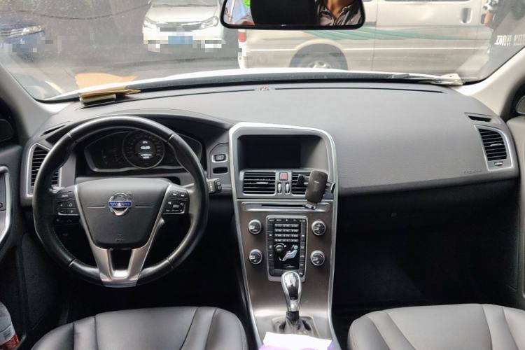Used Volvo XC60 2014 Facelift T5 Zhiyi Edition Center Console