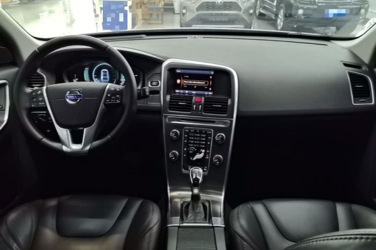 Used Volvo XC60 2014 T5 Zhiya Edition Center Console