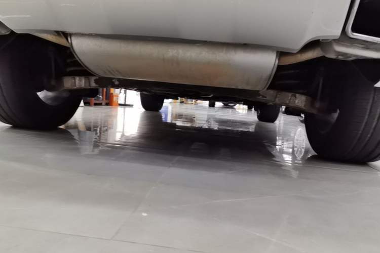 Used Volvo XC60 2014 T5 Zhiya Edition Chassis Rear