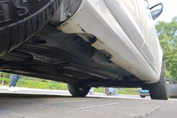 Used Volvo XC60 2014 T5 Zhiyi Edition Chassis Rear Right