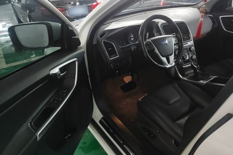 Used Volvo XC60 2014 T5 Zhiyi Edition Driver Seat
