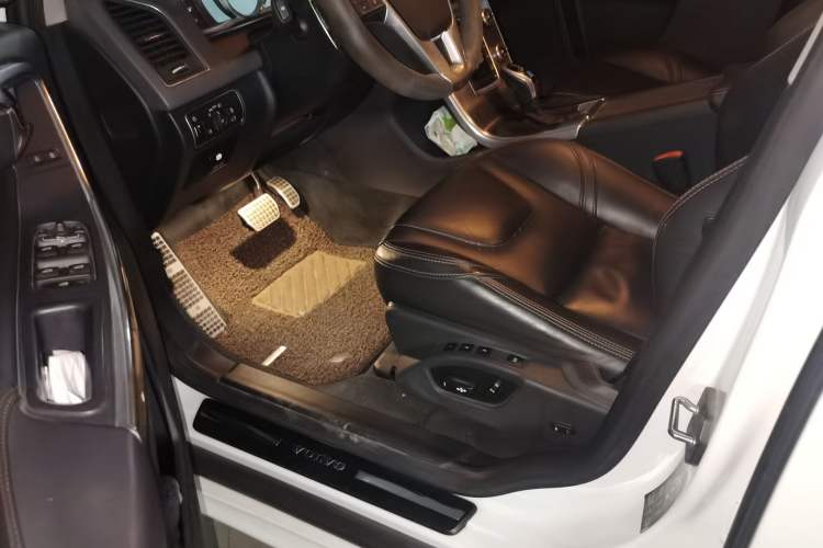 Used Volvo XC60 2014 T6 Zhiyi Edition Driver Seat