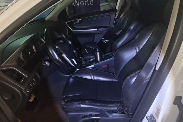 Used Volvo XC60 2014 T5 Zhiya Edition Driver Seat