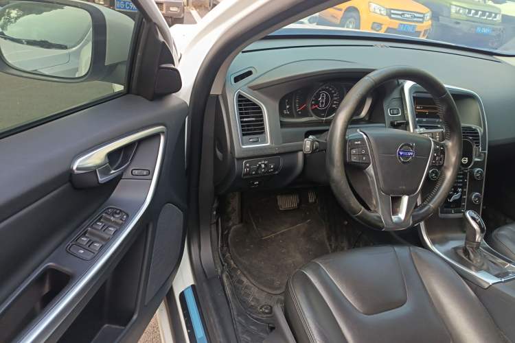 Used Volvo XC60 2014 Facelift T5 Zhiyi Edition Driver Seat