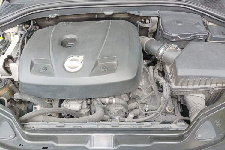 Used Volvo XC60 2014 Facelift T5 Zhiyi Edition Engine Bay