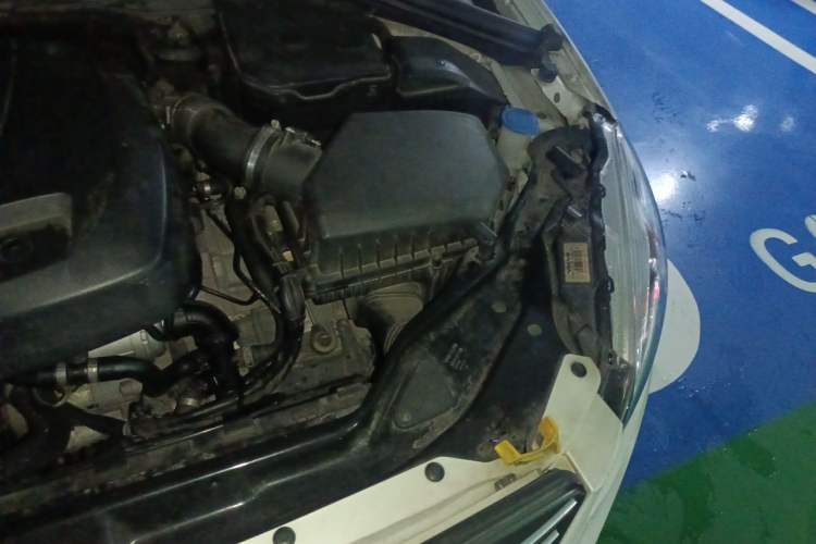 Used Volvo XC60 2014 Restyled T5 Zhiya Edition Engine Bay Left