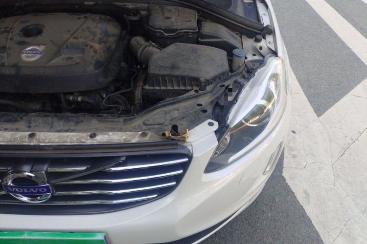 Used Volvo XC60 2014 Restyled T5 Zhiya Edition Engine Bay Left