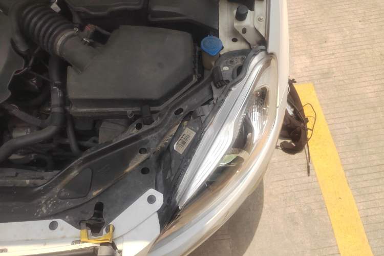Used Volvo XC60 2014 T5 Zhiya Edition Engine Bay Left