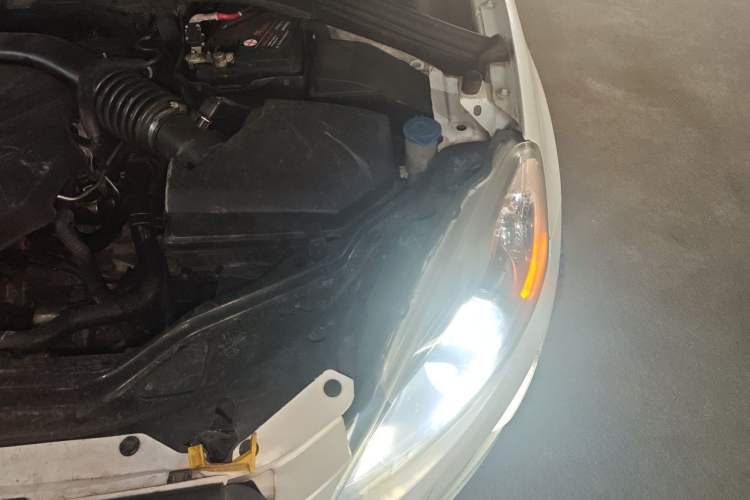 Used Volvo XC60 2014 T5 Zhiya Edition Engine Bay Left