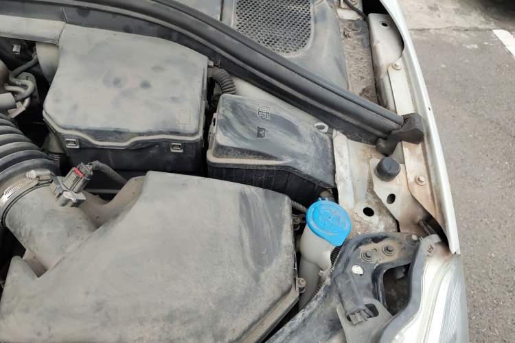 Used Volvo XC60 2014 T5 Zhiya Edition Engine Bay Left