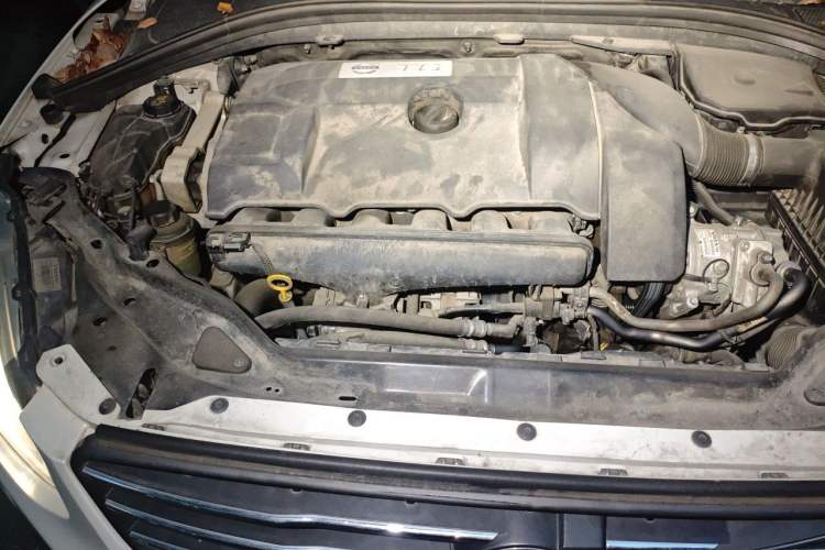 Used Volvo XC60 2014 T6 Zhiyi Edition Engine Bay Right
