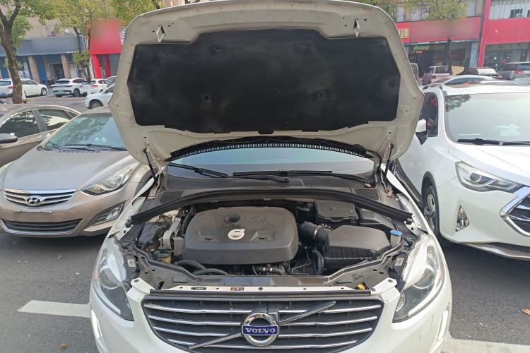 Used Volvo XC60 2014 Facelift T5 Zhiyi Edition Engine Bay