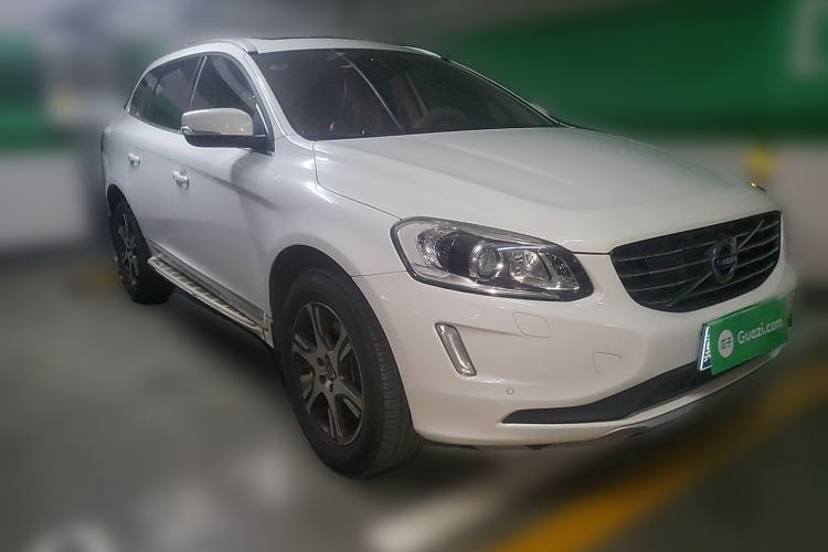 Used Volvo XC60 2014 Restyled T5 Zhiya Edition Front Right 45 Deg