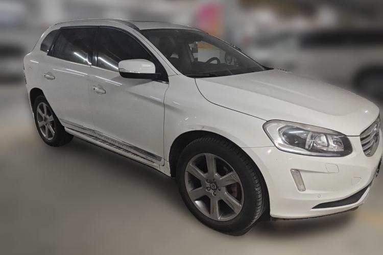 Used Volvo XC60 2014 Restyled T5 Zhiya Edition Front Right 45 Deg