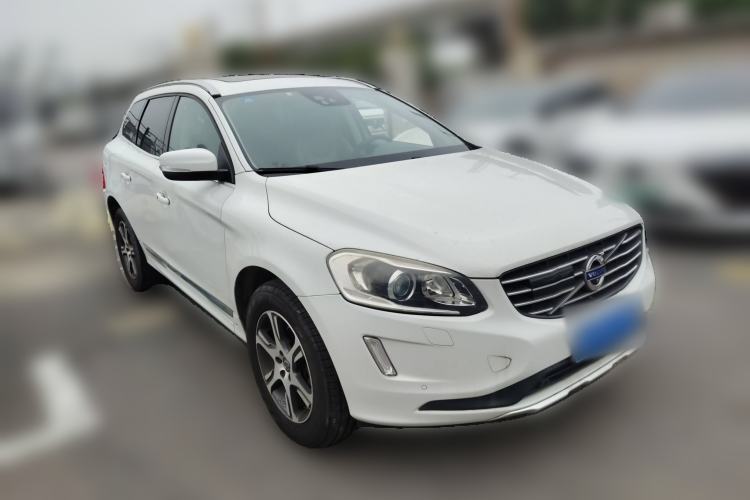 Used Volvo XC60 2014 T5 Zhiya Edition Front Right 45 Deg