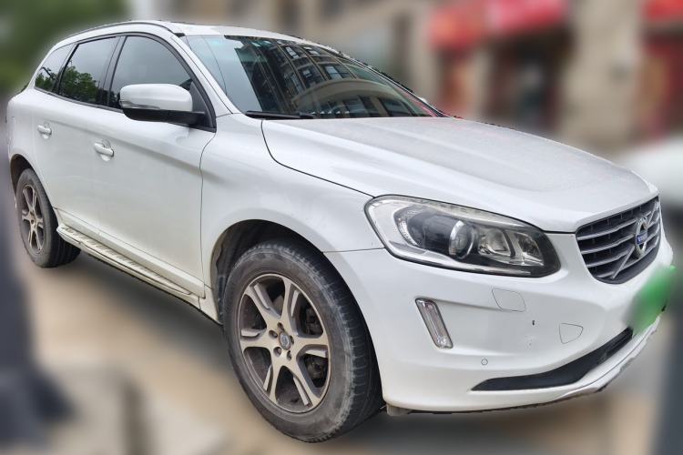 Used Volvo XC60 2014 T5 Zhiyi Edition Front Right 45 Deg