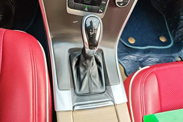 Used Volvo XC60 2014 Facelift T5 Zhiyi Edition Gear Lever