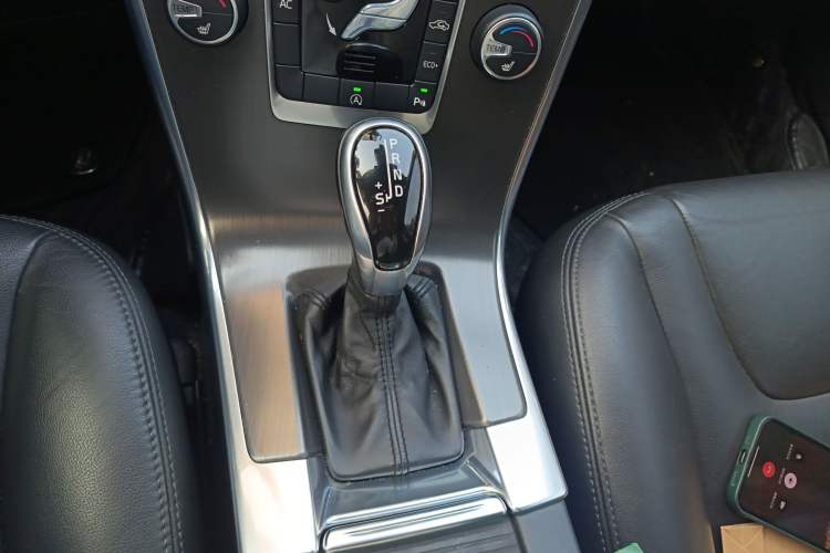 Used Volvo XC60 2014 Facelift T5 Zhiyi Edition Gear Lever