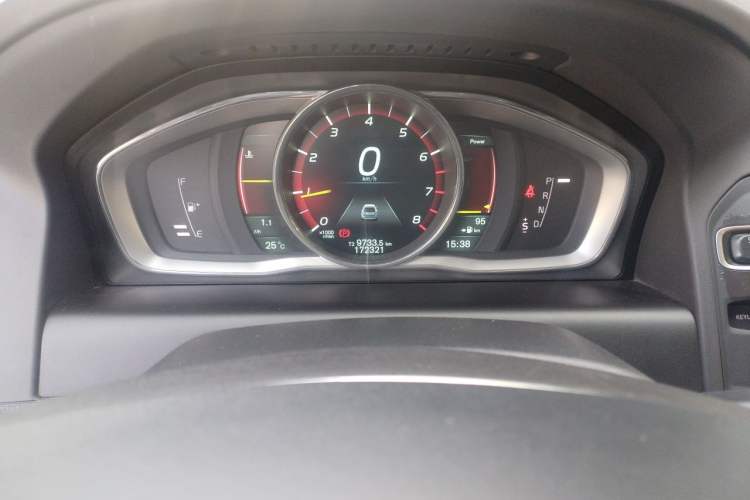 Used Volvo XC60 2014 Restyled T5 Zhiya Edition Instrument Cluster