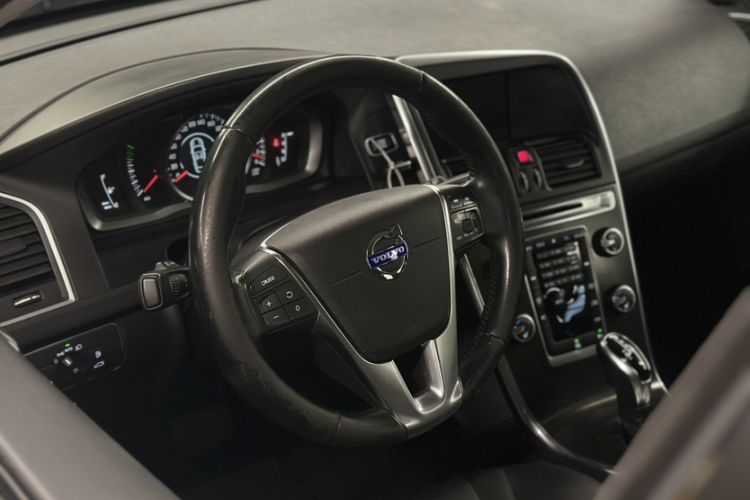 Used Volvo XC60 2014 Facelift T5 Zhiyi Edition Interior 1