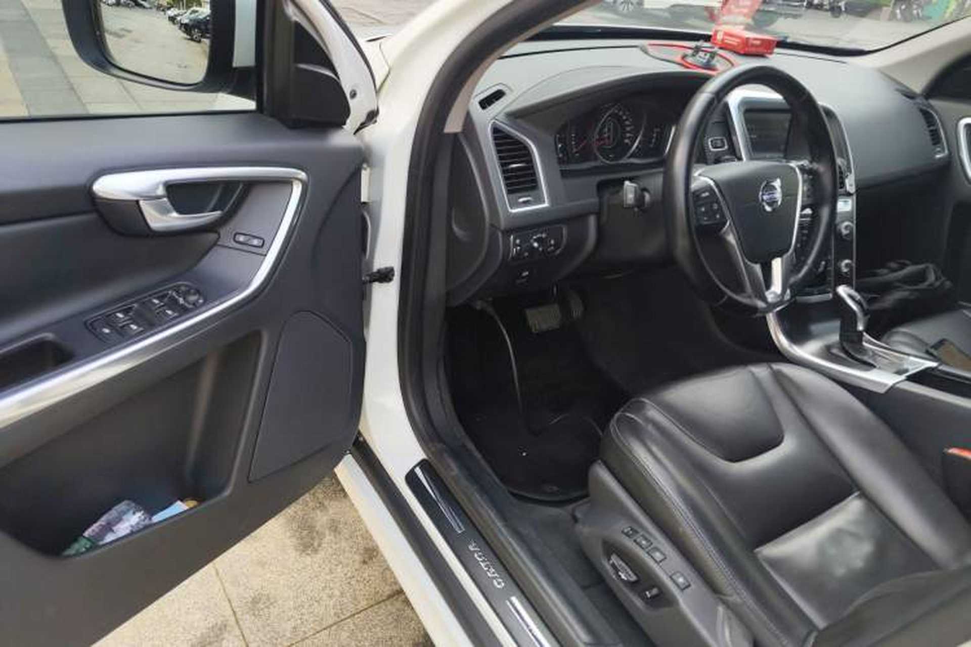 Used Volvo XC60 2014 Facelift T5 Zhiyi Edition Interior 3