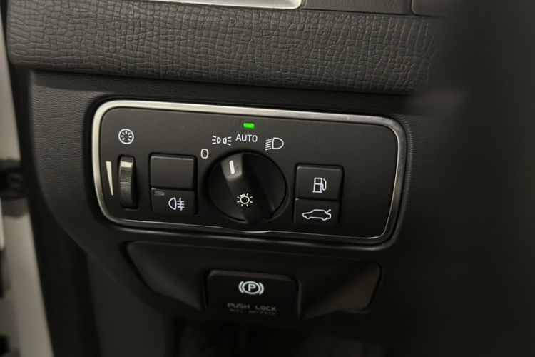Used Volvo XC60 2014 Facelift T5 Zhiyi Edition Interior 6