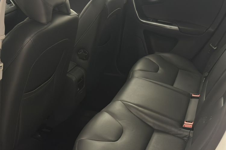 Used Volvo XC60 2014 Facelift T5 Zhiyi Edition Interior 9