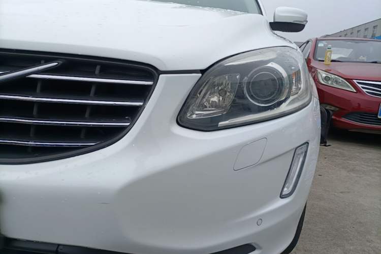 Used Volvo XC60 2014 T5 Zhiyi Edition Left Front Headlight