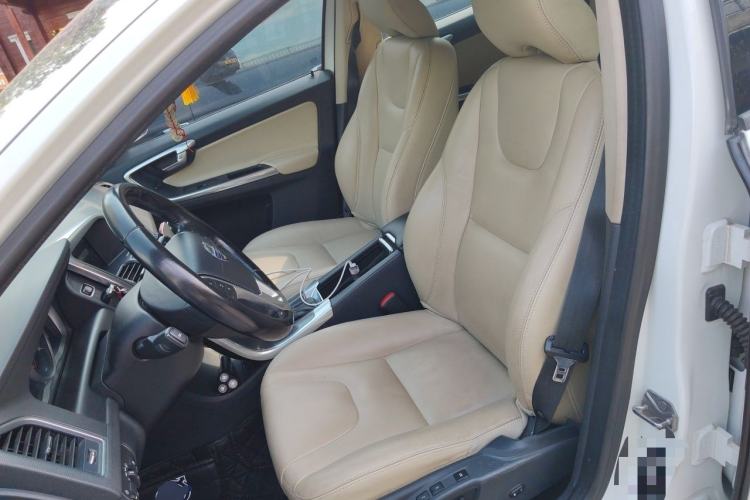 Used Volvo XC60 2014 T5 Zhiyi Edition Left Front Seat