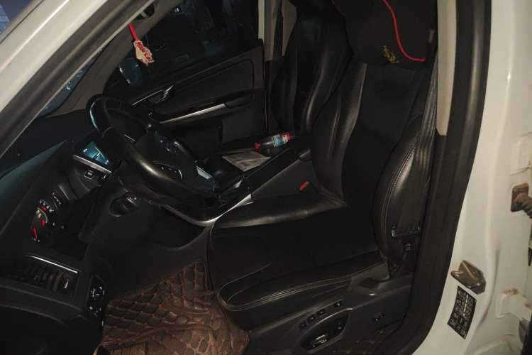 Used Volvo XC60 2014 T5 Zhiyi Edition Left Front Seat