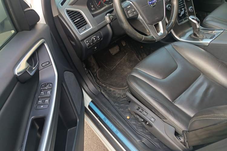 Used Volvo XC60 2014 Facelift T5 Zhiyi Edition Left Front Seat