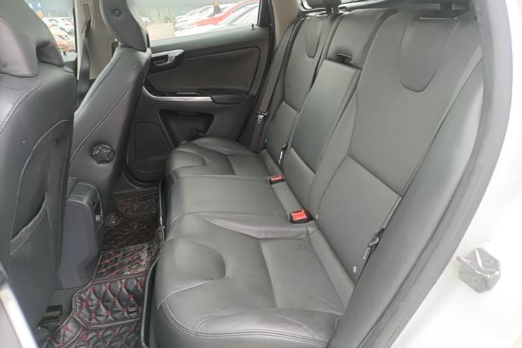 Used Volvo XC60 2014 T5 Zhiyi Edition Left Rear Seat