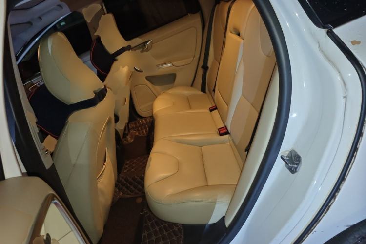 Used Volvo XC60 2014 T5 Zhiyi Edition Left Rear Seat