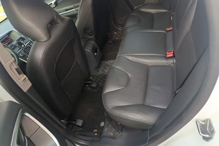Used Volvo XC60 2014 Facelift T5 Zhiyi Edition Left Rear Seat