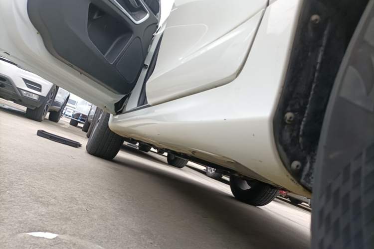 Used Volvo XC60 2014 T5 Zhiyi Edition Left Side Sill
