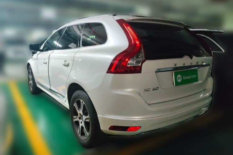 Used Volvo XC60 2014 Restyled T5 Zhiya Edition Rear Left 45 Deg