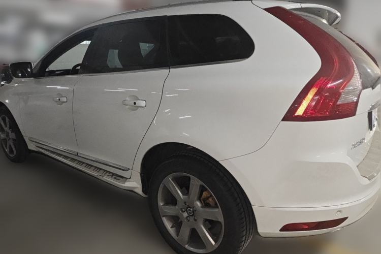Used Volvo XC60 2014 Restyled T5 Zhiya Edition Rear Left 45 Deg