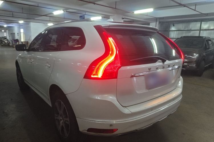 Used Volvo XC60 2014 T5 Zhiyi Edition Rear Left 45 Deg