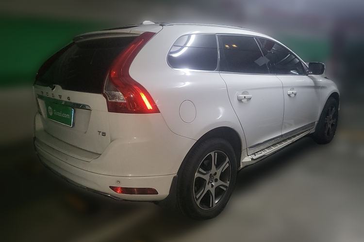 Used Volvo XC60 2014 Restyled T5 Zhiya Edition Rear Right 45 Deg