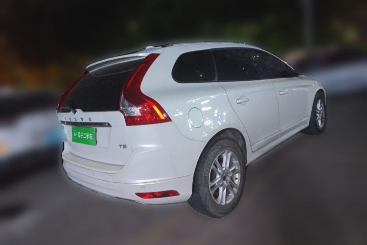 Used Volvo XC60 2014 T5 Zhiyi Edition Rear Right 45 Deg