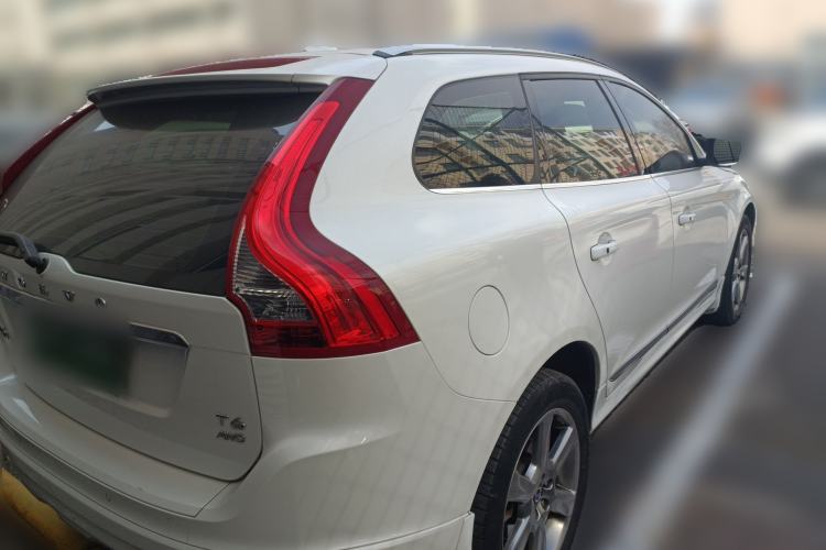 Used Volvo XC60 2014 T6 Zhiyi Edition Rear Right 45 Deg