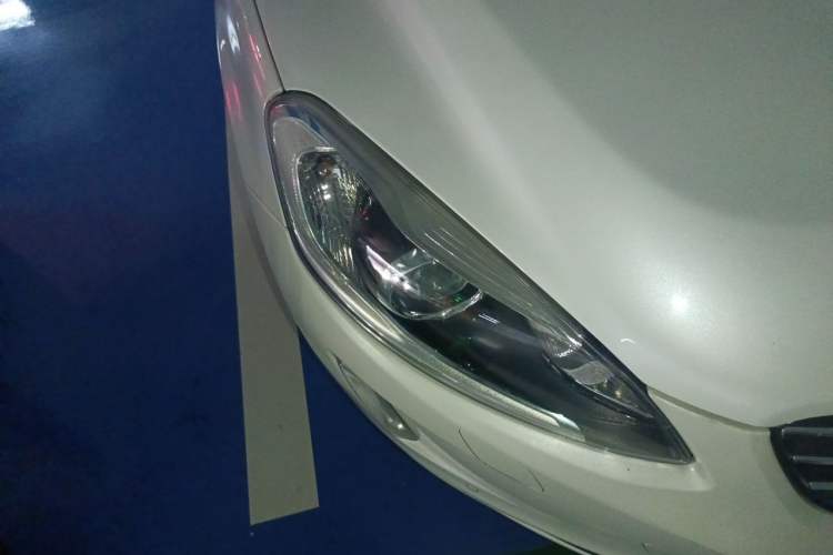 Used Volvo XC60 2014 Restyled T5 Zhiya Edition Right Front Headlight