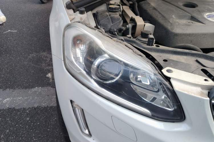 Used Volvo XC60 2014 Facelift T5 Zhiyi Edition Right Front Headlight