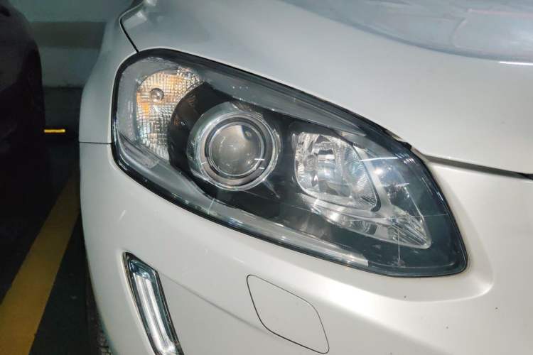 Used Volvo XC60 2014 Restyled T5 Zhiya Edition Right Front Headlight