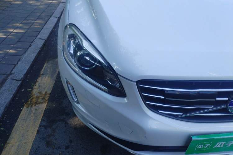 Used Volvo XC60 2014 Restyled T5 Zhiya Edition Right Front Headlight