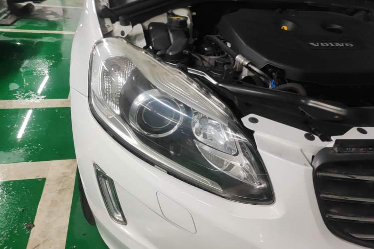 Used Volvo XC60 2014 T5 Zhiyi Edition Right Front Headlight