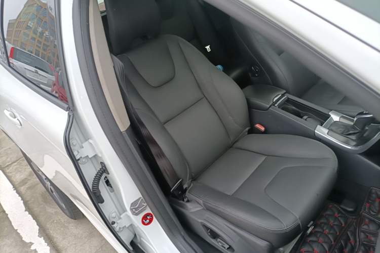 Used Volvo XC60 2014 T5 Zhiyi Edition Right Front Seat
