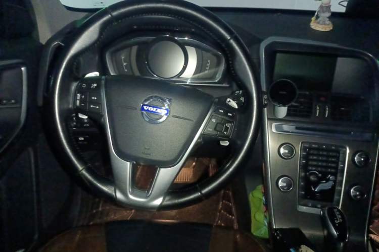 Used Volvo XC60 2014 Restyled T5 Zhiya Edition Steering Wheel